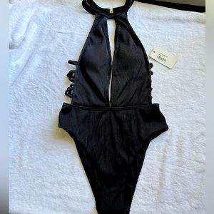 XS one piece bathing suit